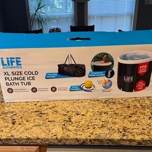 LIFE XL Cold Plunge Ice Bath Tub